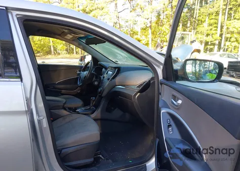 2016 Hyundai Santa Fe Sport 2.4L z USA, uszkodzony, nr VIN 5XYZT3LB6GG351903